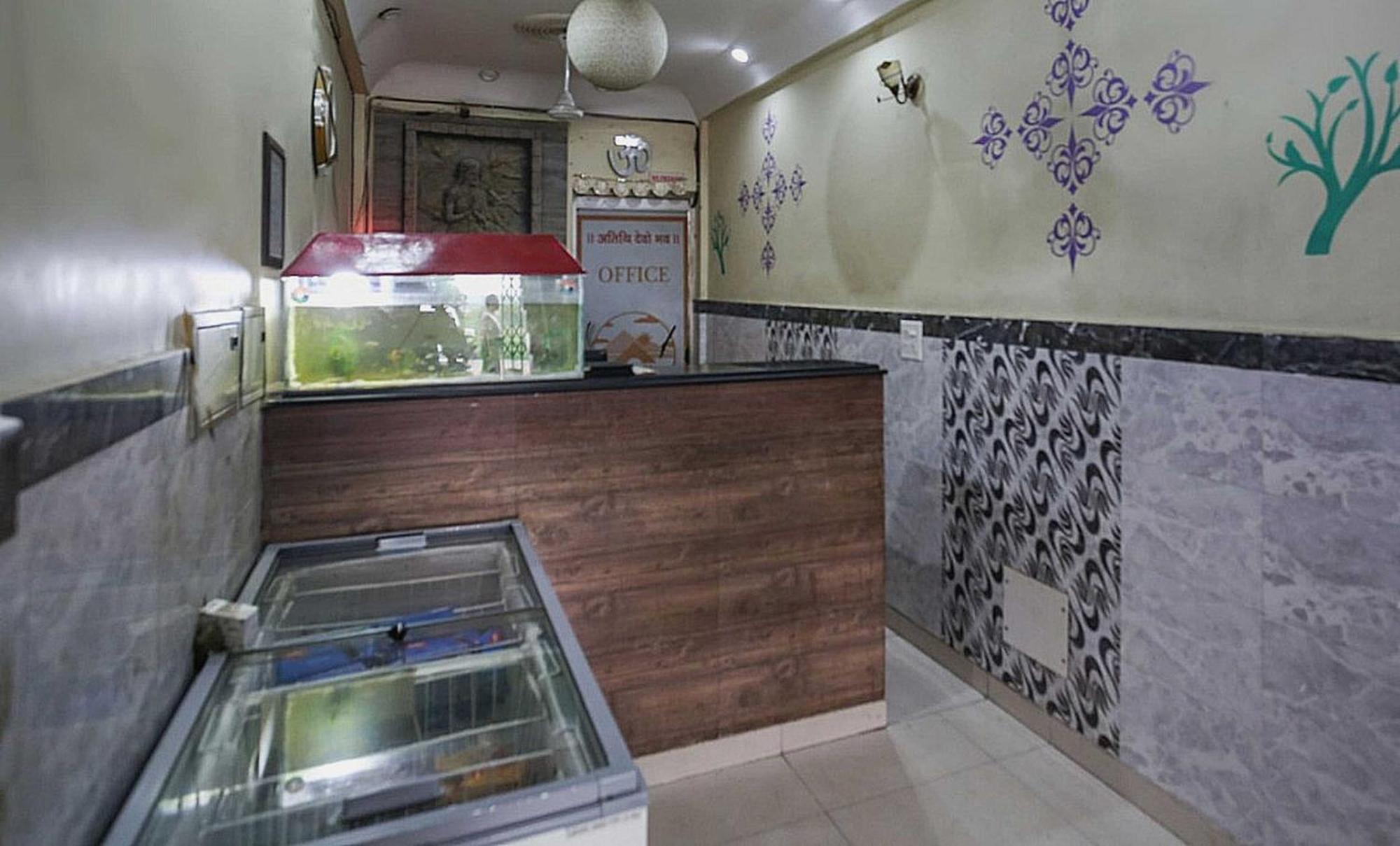 Hotel O Alfa Amb Екстериор снимка